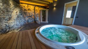 jacuzzi, sauna, aigua